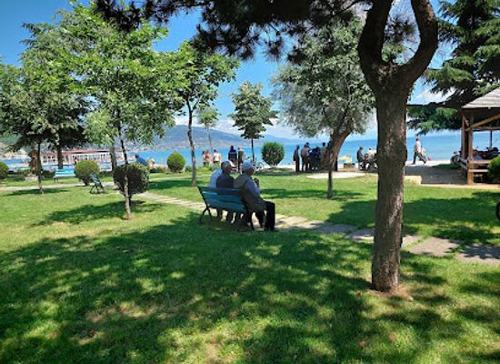 albania/pogradec/attraction/park-in-pogradec