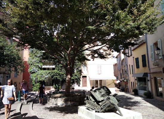 france/saint-tropez/attraction/kunstobjekt
