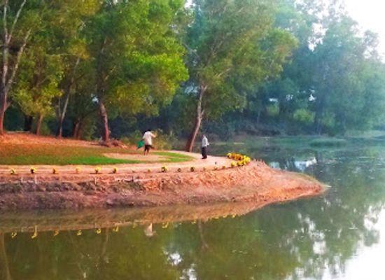 india/agartala/attraction/tripura-university-lake