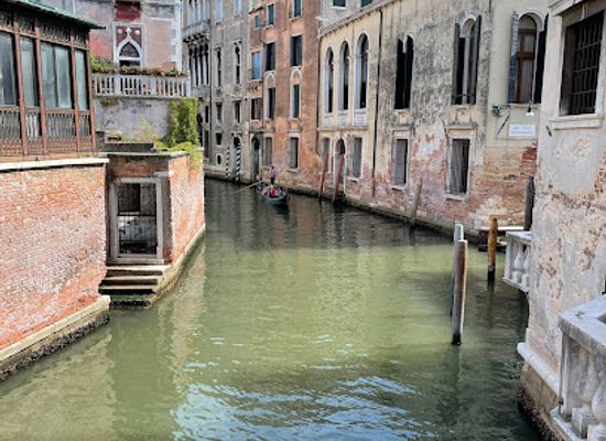 italy/venice/san-polo/attraction/palazzo-dona-brusa