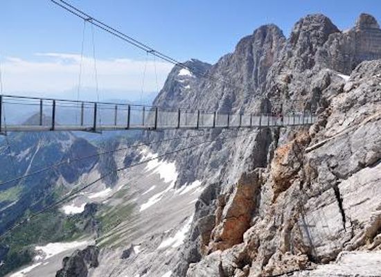 austria/hallstatt/attraction/treppe-ins-nichts