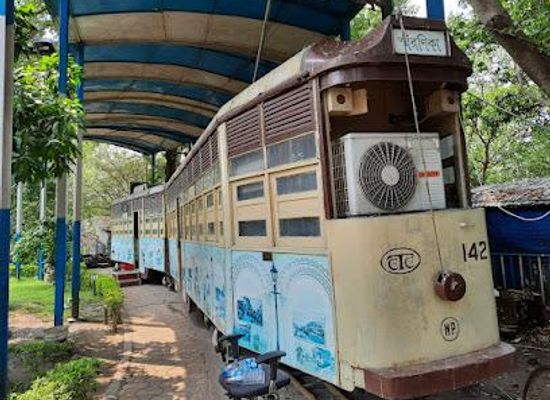 india/kolkata/attraction/smaranika-tram-museum