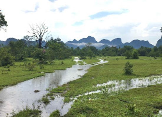 laos/khammouane-province/attraction/tham-pha-chan