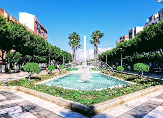 spain/almeria/attraction/fuente-del-obelisco