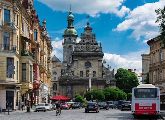 ukraine/lviv-region/attraction/bernardine-monastery