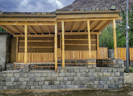 pakistan/gilgit/attraction/ghulkin-razeak