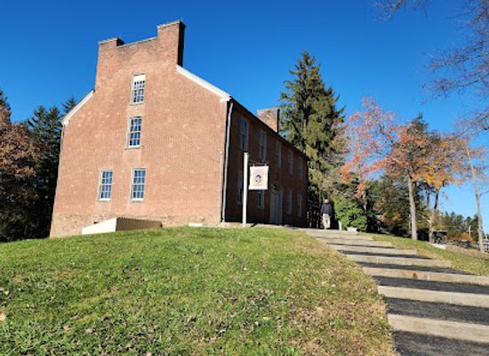 pennsylvania/laurel-highlands/attraction/mt-washington-tavern