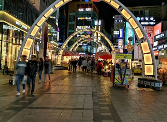 south-korea/busan/nampodong/attraction/biff-square