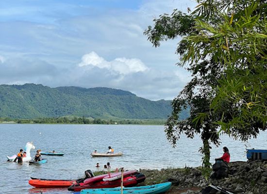 malaysia/perlis/attraction/bot-ronda-tasik-santuari-hopping