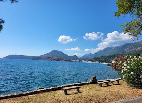 montenegro/zeta-plain/attraction/beach-gold-openly