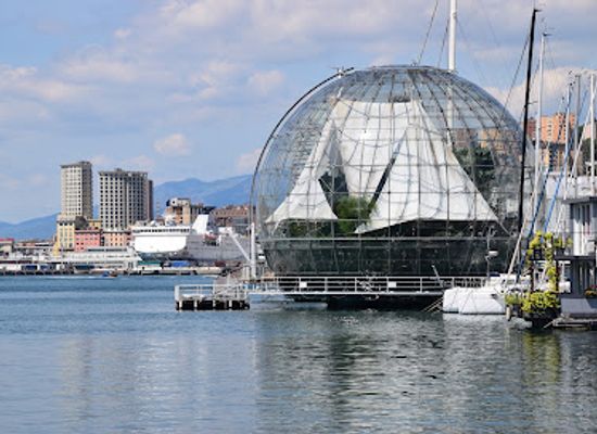 italy/genoa/attraction/biosfera
