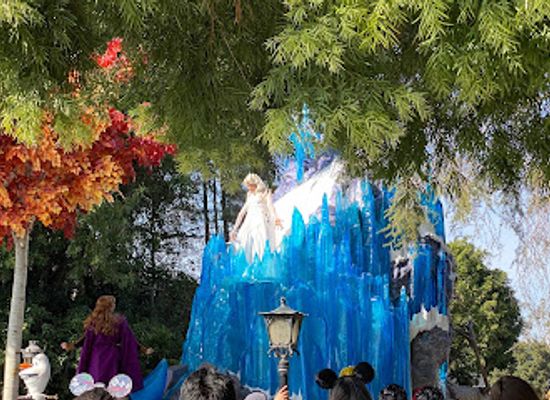 california/anaheim/disneyland-resort/attraction/pixie-hollow