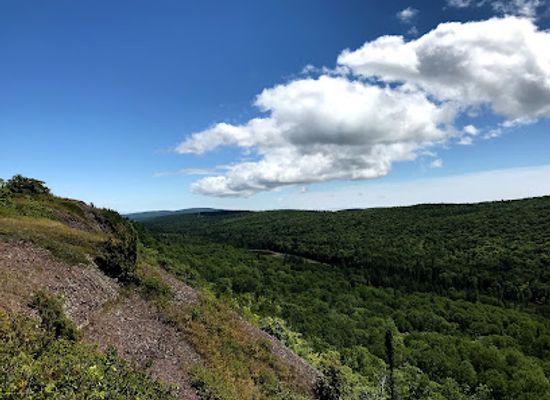 michigan/upper-peninsula/attraction/james-h-klipfel-memorial-nature-sanctuary-at-brockway-mountain