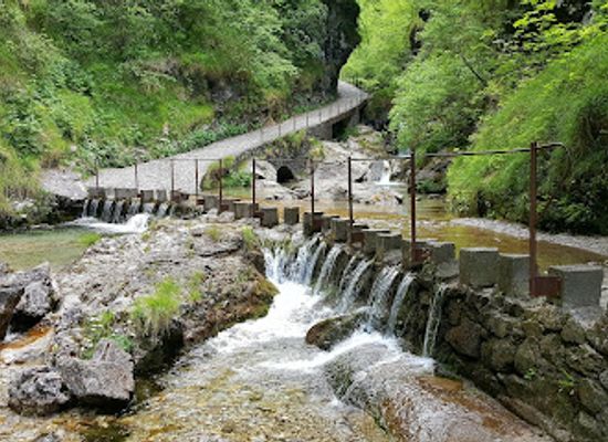 italy/alta-valtellina/attraction/waterfalls-of-val-vertova