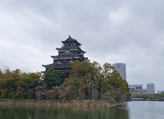 japan/hiroshima/hiroshima-castle/attraction/hiroshima-castle-back-gate-ruins