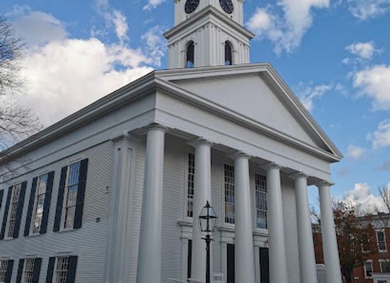 massachusetts/martha-s-vineyard/attraction/old-whaling-church-edgartown-liturgical-arts-center