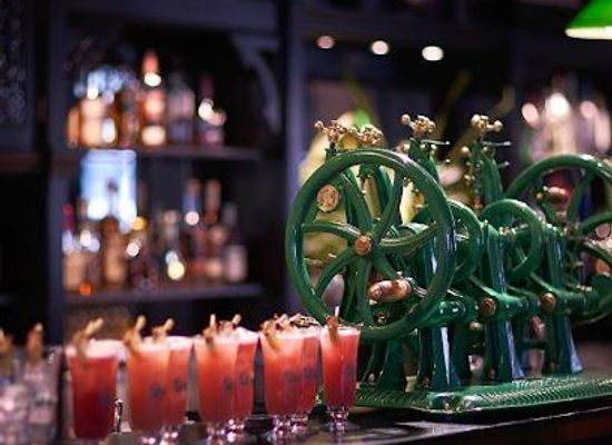 singapore/marina-bay/attraction/long-bar
