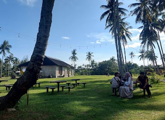 indonesia/balikpapan/attraction/watu-beach-lamaru
