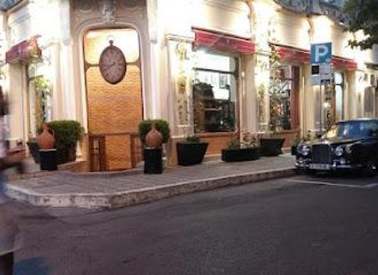 georgia/tbilisi/attraction/wine-gallery