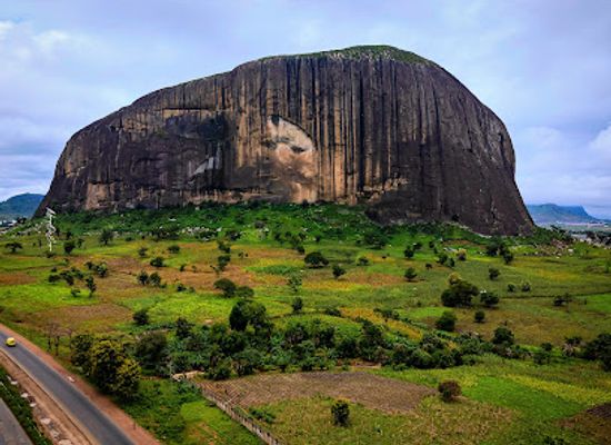 nigeria/awhum-waterfall/attraction/zuma-rock