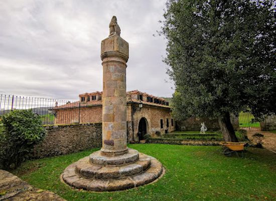 spain/cantabria/attraction/museo-palacio-de-elsedo