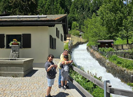 switzerland/engadin/attraction/skulptur