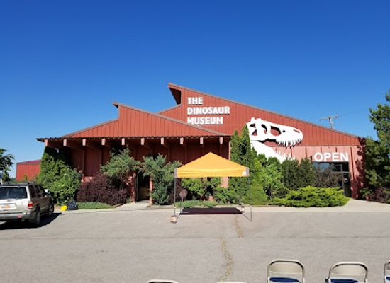 utah/blanding/attraction/the-dinosaur-museum