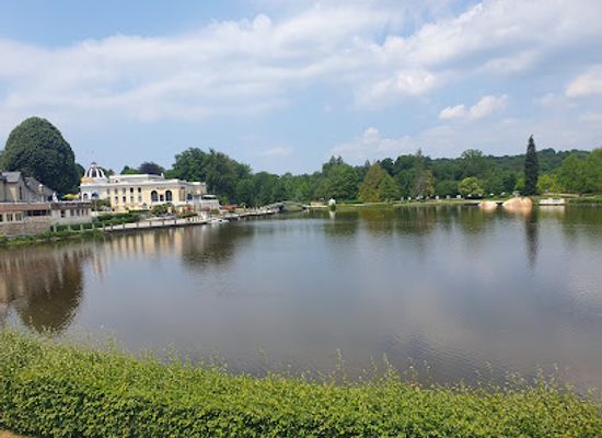 france/normandy/attraction/regional-nature-park-normandy-maine