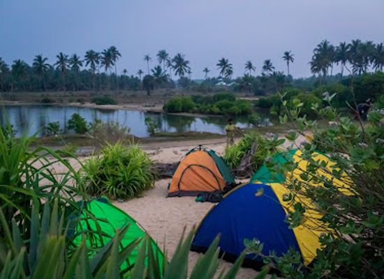 sri-lanka/kalpitiya/attraction/kudawa-beach-kalpitiya