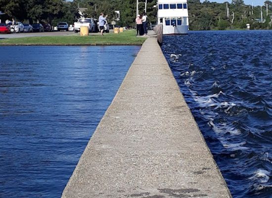 louisiana/northshore/attraction/mandeville-lakefront-splash-park