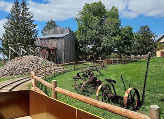 illinois/driftless-area/attraction/the-mining-rollo-jamison-museums