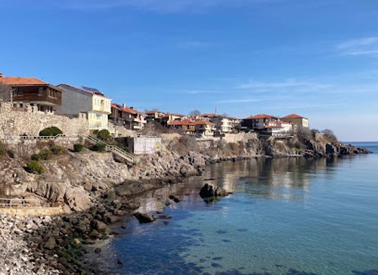 bulgaria/black-sea-coast/attraction/southern-fortress-wall-and-tower