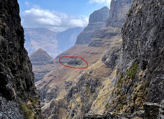 south-africa/royal-natal-national-park/attraction/bell-s-cave