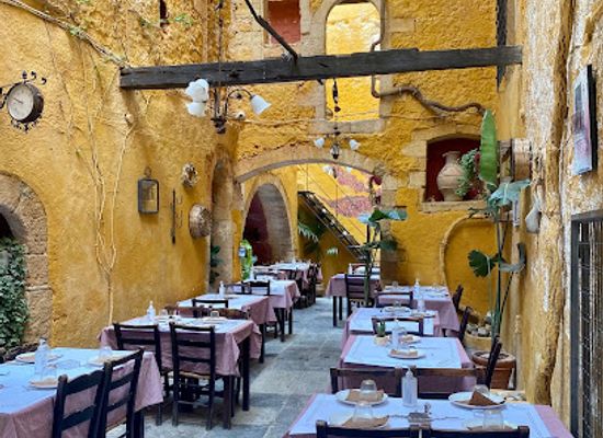 greece/chania/attraction/the-traveler-s-table