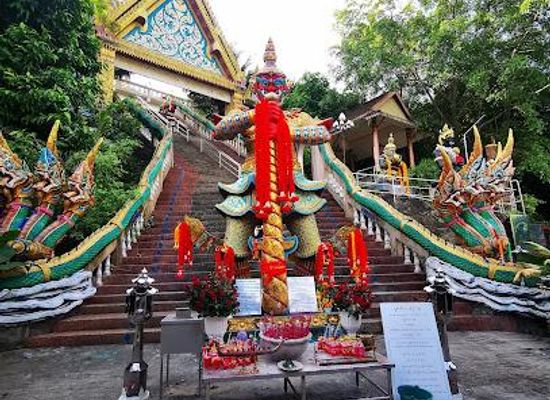 thailand/koh-phi-phi/attraction/wat-khao-rang-samakkhitham