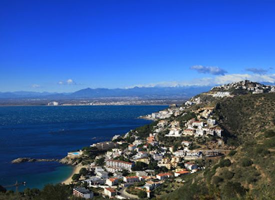 spain/costa-brava/attraction/platja-de-l-almadrava