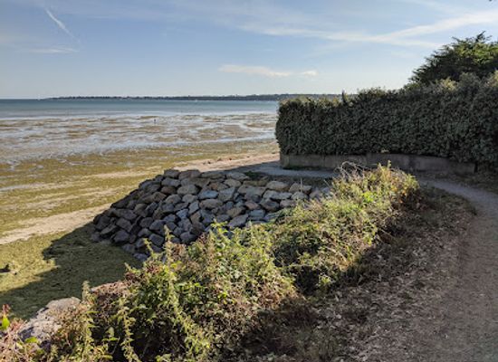 france/brittany-coast/attraction/beach-kerleven
