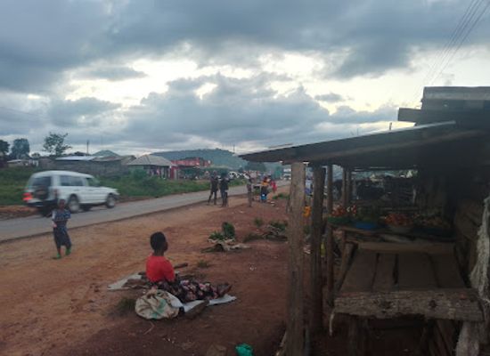 uganda/kigezi/attraction/jezza-s-back-alley