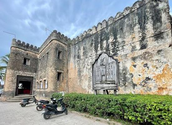 tanzania/stone-town/attraction/old-fort