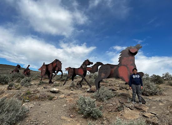 washington/the-columbia-basin/attraction/wild-horses-monument