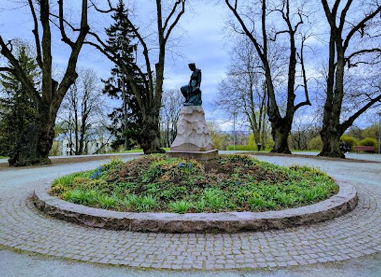 estonia/harjumaa/attraction/linda-monument