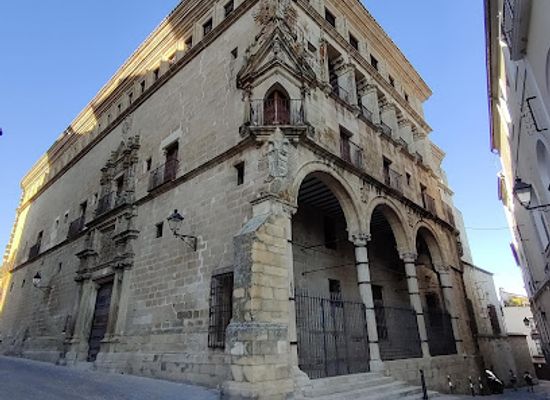 spain/extremadura/attraction/palacio-de-san-carlos