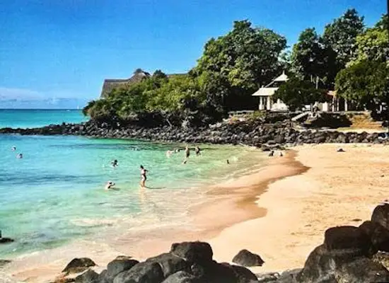 mauritius/grand-baie/attraction/la-cuvette-public-beach