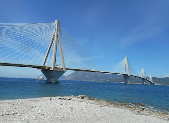 greece/western-greece/attraction/east-beach-of-the-castle