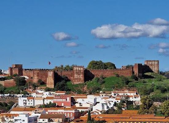 portugal/faro/attraction/castelo-de-silves