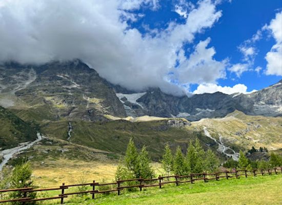 italy/cervinia/attraction/area-pic-nic-cervinia