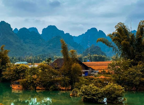 vietnam/northeast/attraction/ban-viet-lake