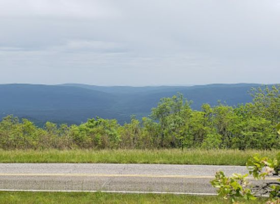 oklahoma/talimena-scenic-byway/attraction/castle-rock-vista