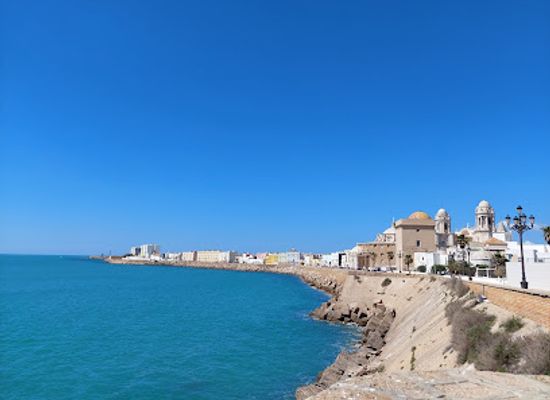 spain/cadiz/attraction/paseo-maritimo-de-cadiz