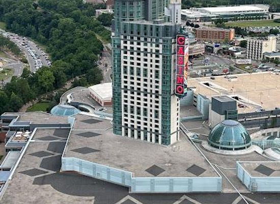 canada/niagara-falls/attraction/fallsview-casino-resort